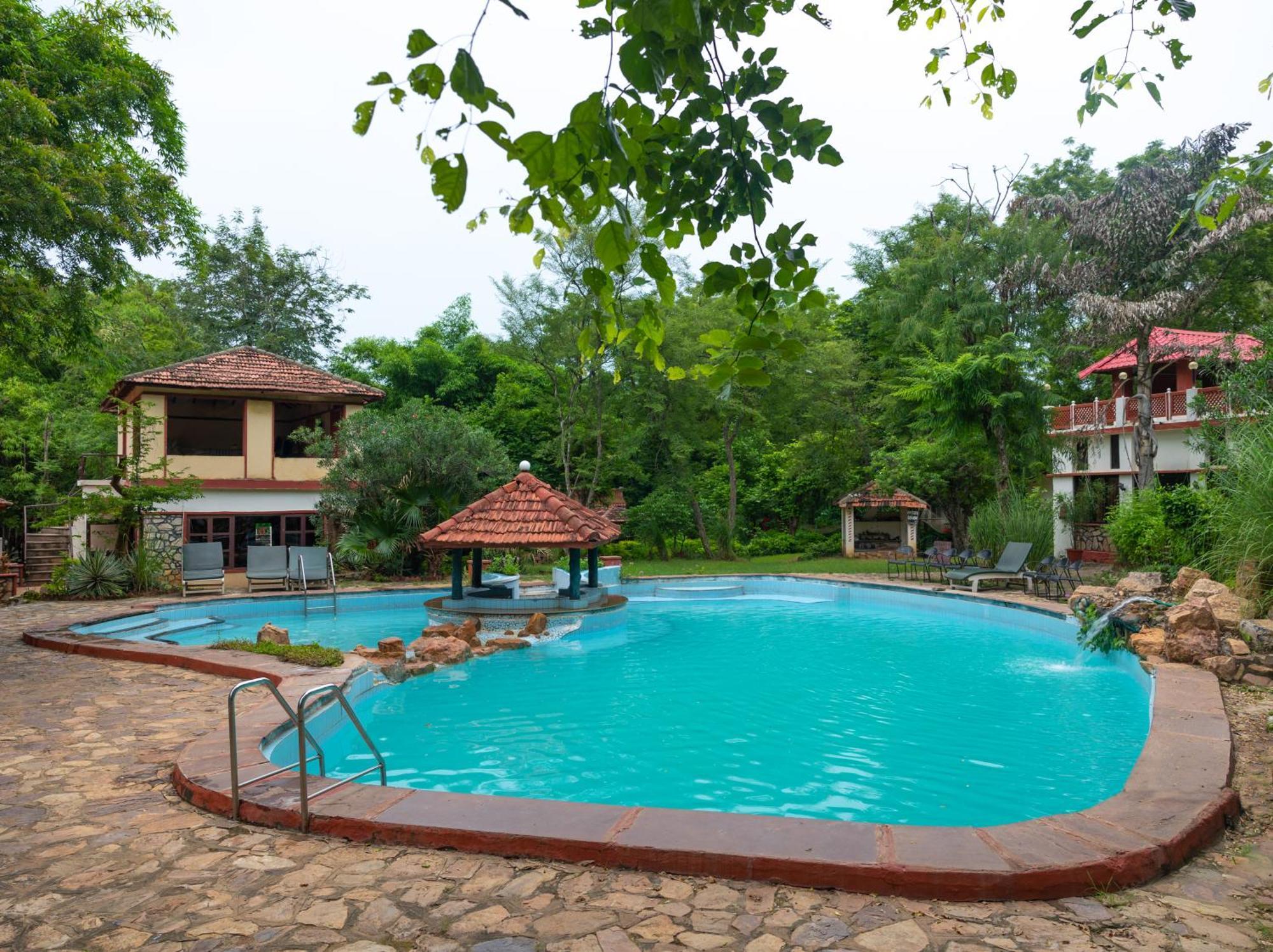 Indian Adventures Tiger Moon Resort Khilchipur  Exterior photo